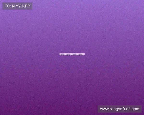 霍伊伦指向欧冠徽章庆祝曼联球迷不满引发争议 霍伊伦指向欧冠徽章庆祝曼联球迷不满引发争议